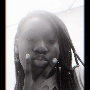 Meet your Posher, Brianna